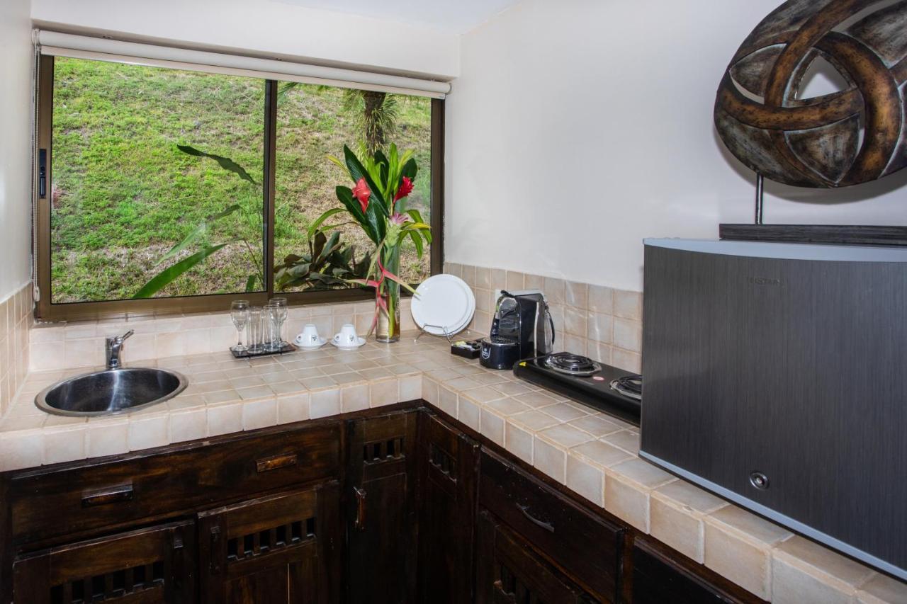 Tiki Villas Rainforest Lodge - Adults Only Uvita Ngoại thất bức ảnh