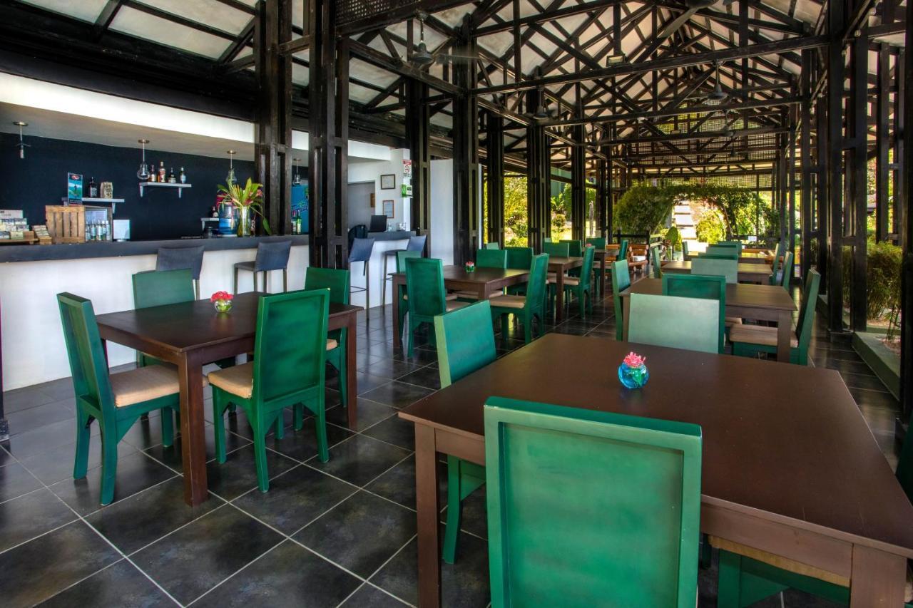 Tiki Villas Rainforest Lodge - Adults Only Uvita Ngoại thất bức ảnh